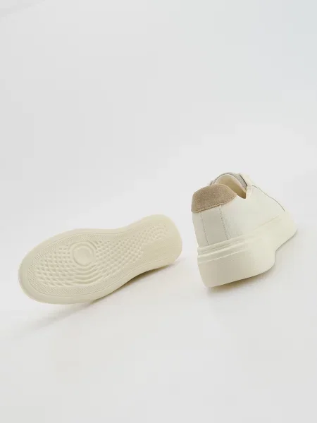 Кожаные кроссовки Reserved белые