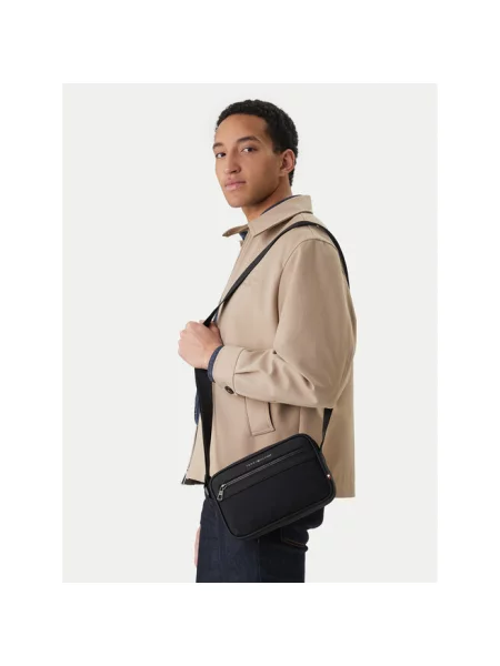 Saszetka Tommy Hilfiger czarna