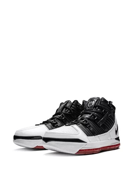 Sportbačiai Nike LeBron juoda