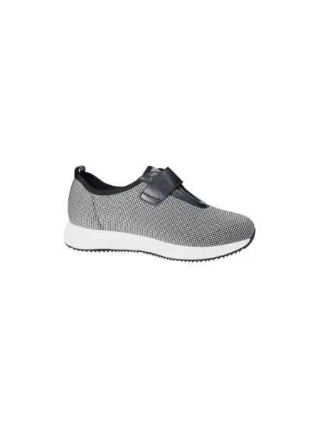 Sneakerși Doctor Cutillas