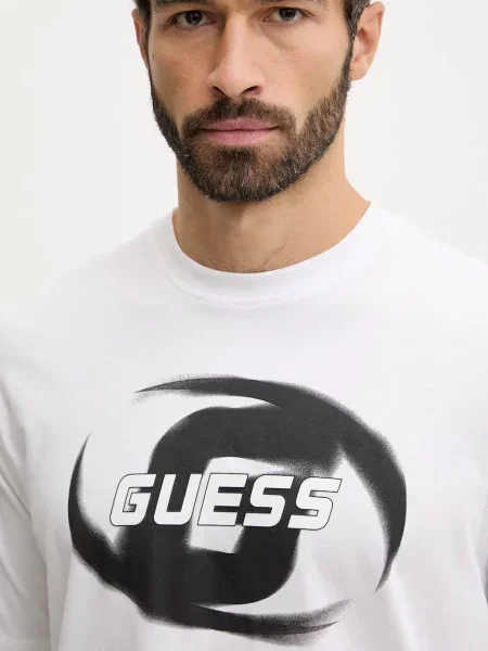 Футболка Guess
