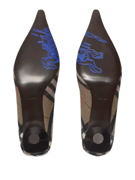 Pantofi cu toc Burberry în carouri maro