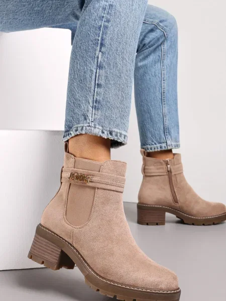 Botine închis cu și cataramă decorativă Martel bej