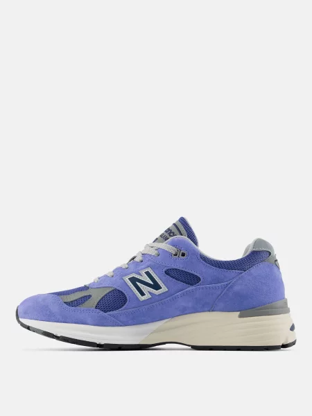 Замшевые кроссовки New Balance фиолетовые