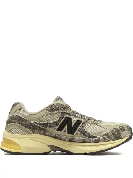 Sneakerși New Balance maro