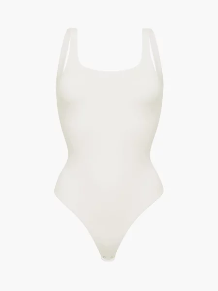 Cfab Alakformáló body Low Back Body' fehér