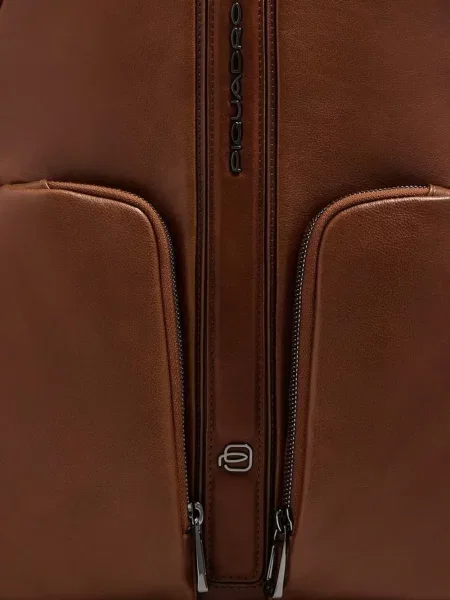 Rucsac Piquadro din piele cu autograf maro