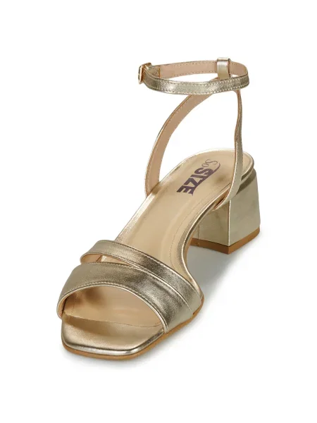 Pantofi So Size auriu