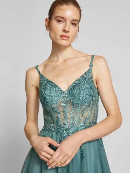 Sukienka wieczorowa z obszyciem kamieniami stras Luxuar Fashion zielona