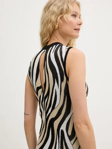 Платье Marella