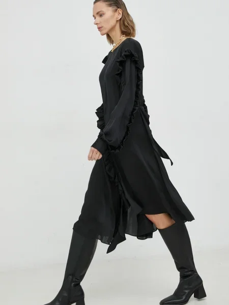 Рокля Remain черно