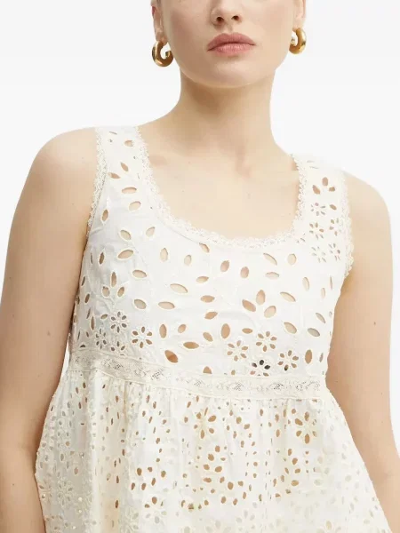 Top Ermanno Scervino cu broderie din dantelă