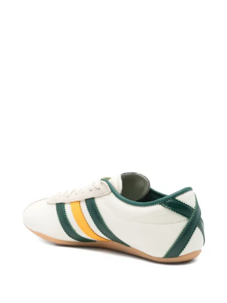 Top Adidas din piele
