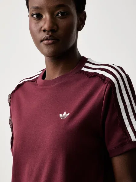 Adidas Originals футболка з Lace Injection