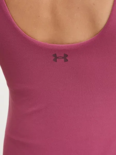 Спортивна сукня Under Armour Motion mini облягаюча чорний