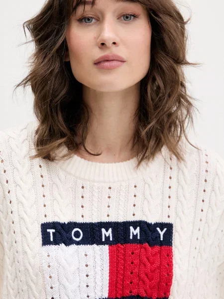 Tommy Jeans пуловер дамски от бежово