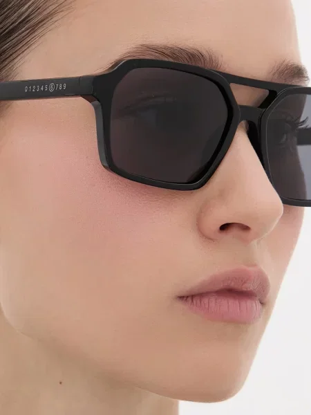 Maison Margiela napszemüveg LUNETTES 7 NOIR fekete