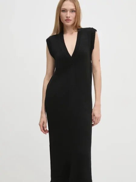 Рокля с вълна Sisley среднодълга със стандартна кройка черно