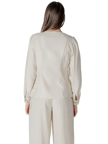 Bluză Vila cu decolteu în V alb