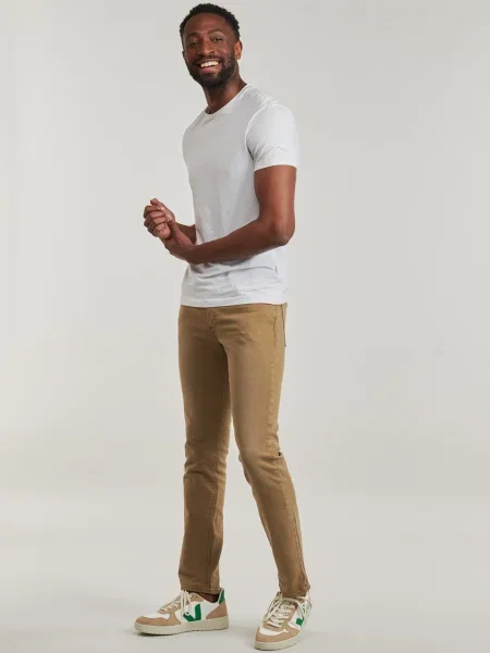 Blugi Levi's® maro