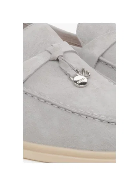 Лофери велюрові Estro сірі