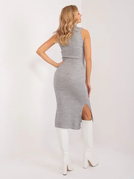 Pletena obleka Fashionhunters s črtami siva