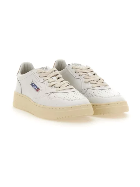 AUTRY sneakersy skórzane Medalist Low białe