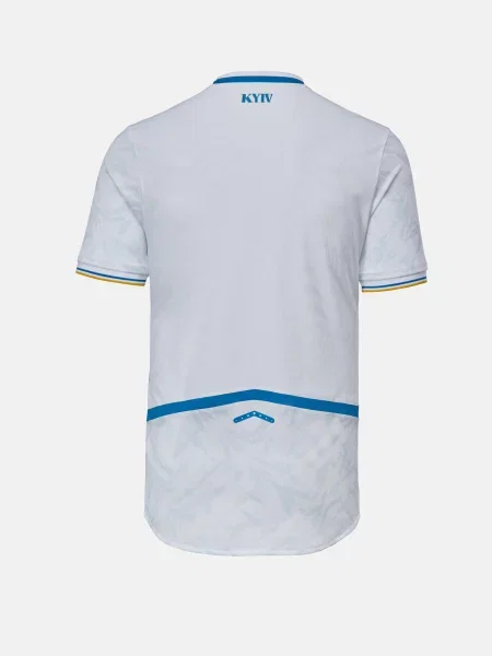 Футболка New Balance белая