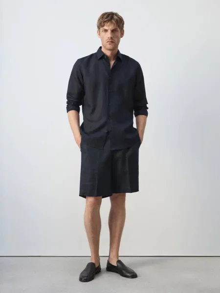 Bermudy regular fit len Mężczyzna 40 MANGO MAN granatowy