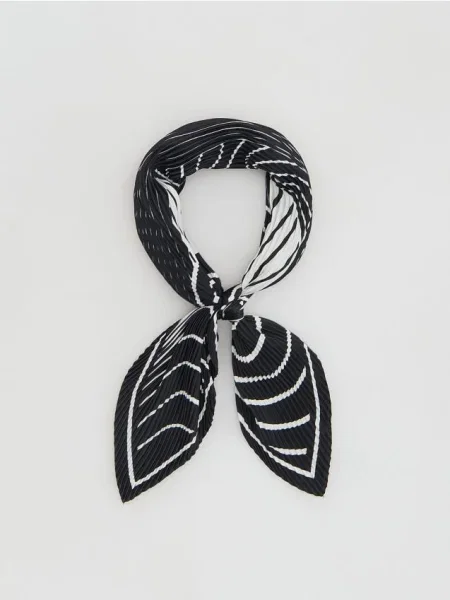 Reserved Batic plisat negru