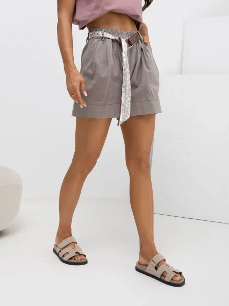 Pantaloni scurți Italy Moda
