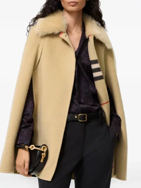 Gulerat geacă Burberry din cașmir