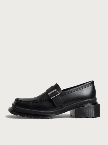 Loafersy Dr. Martens czarne