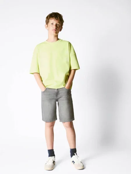 Bermudy dżinsowe o prostym kroju denim Dzieci 7 MANGO KIDS szary