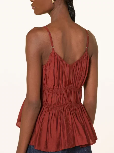 Top Selected Femme