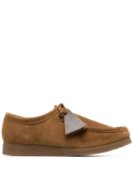 Pantofi loafer Clarks Originals din piele de căprioară maro