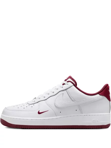 Palaidinė be rankovių Nike juoda