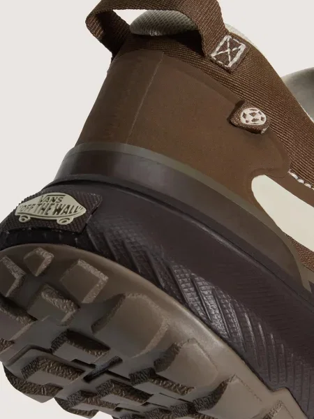 Vans Crosspath маратонки кафяво
