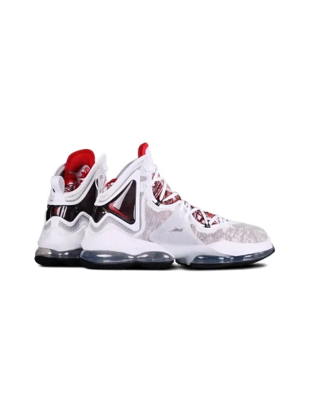 Tenisky Nike LeBron biela