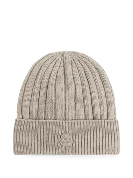 Căciulă Moncler tricotate cu autograf
