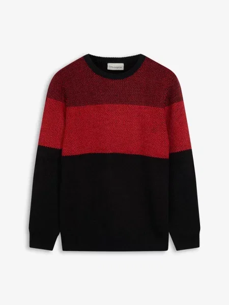 Cienki sweter o kroju regular fit czarny