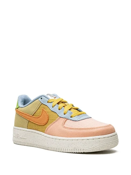 Sneakersy dziecięce Nike Air Force 1 różowe