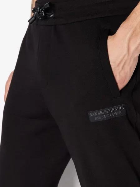 Спортивные штаны Armani Exchange черные