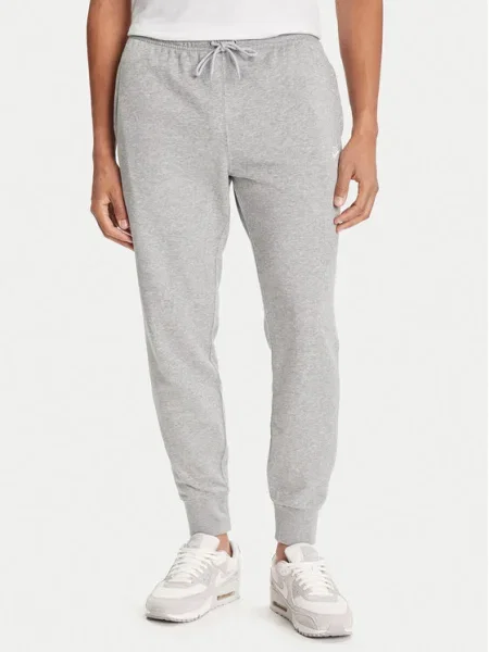 Nike Teplákové nohavice Club Fleece sivá