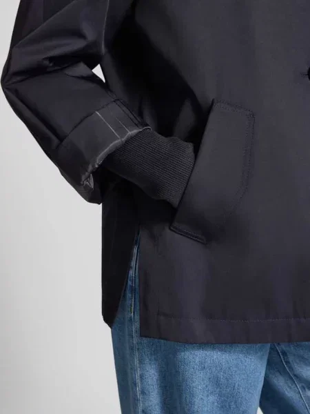 Krój relaxed fit Kurtka ze stójką Comma granatowa