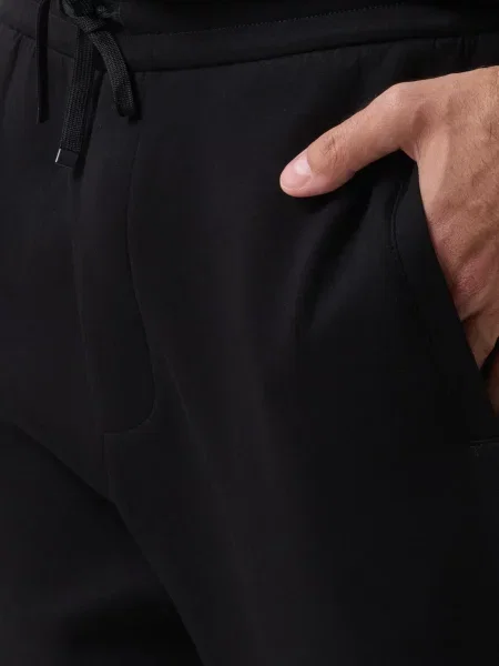 Спортивные штаны Armani Exchange черные