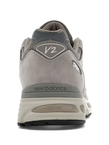 Szarvasbőr sneaker New Balance szürke