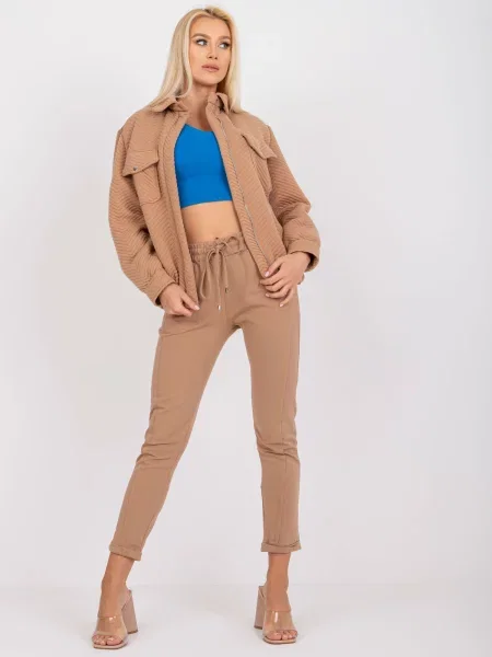 Geacă Fashionhunters maro