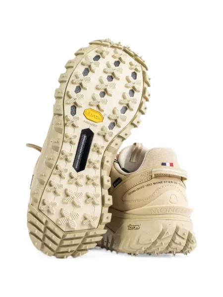 Sneakerși Moncler Trailgrip