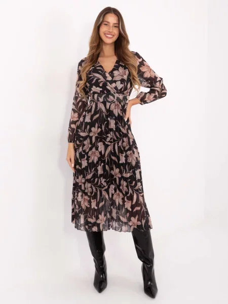 Rochie Italy Moda de costum negru